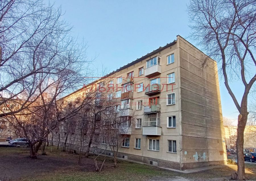 Пархоменко, 76, 1-комнатная квартира