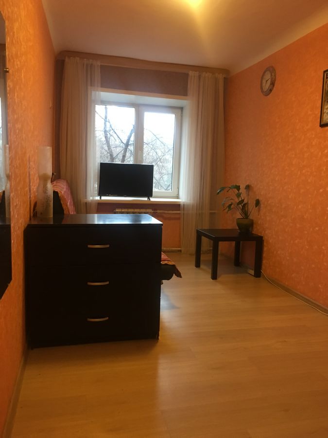 Богдана Хмельницкого, 8/2, 2-комнатная квартира