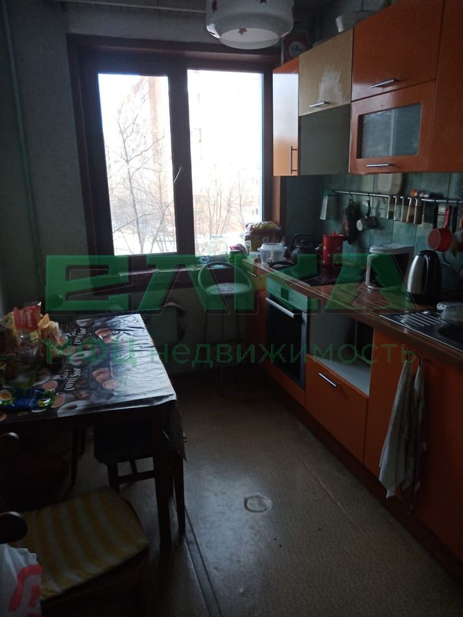 Выборная, 106, комната